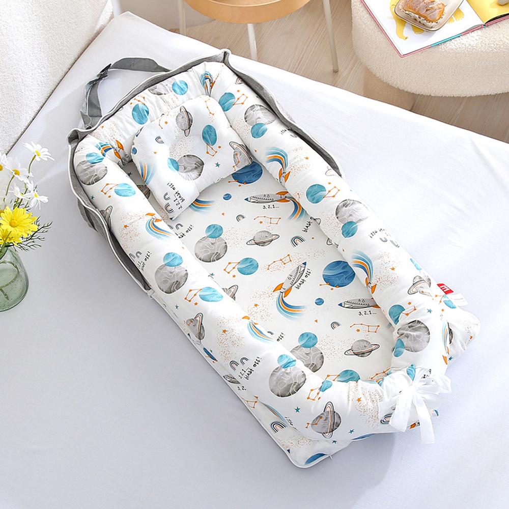 Portable Nursing Bag and Baby Nest Versatile Shoulder Bag Cradle and Travel Bed for Newborns